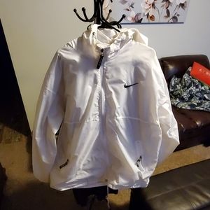 Nike wind breaker jacket